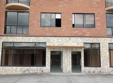 Se Vende Local Comercial Excelente Ubicacion, Azuay — imagen 4