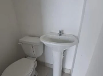 Local Comercial en Venta / Alquiler C. C. Oasis, Guayas — imagen 2