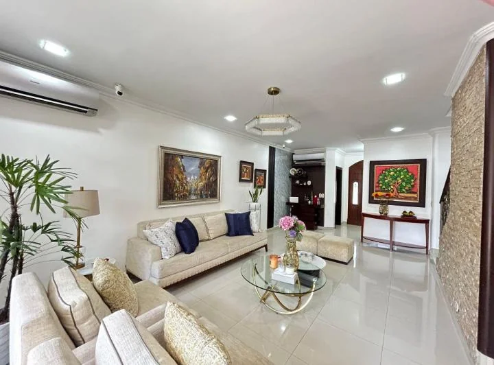 Km. 7.5 Vía Samborondón - Casa en Venta, Guayas — imagen 1