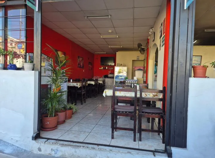 Se Vende Negocio Equipado Para Restaurante - La Armenia — imagen 1