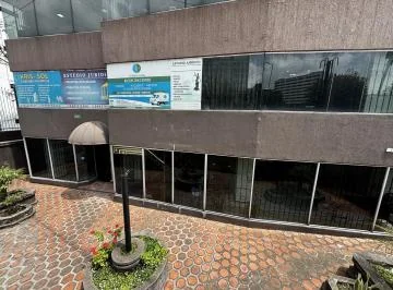 Vendo Local Comercial Frente a Asamblea Precio Especial Renovado — imagen 4