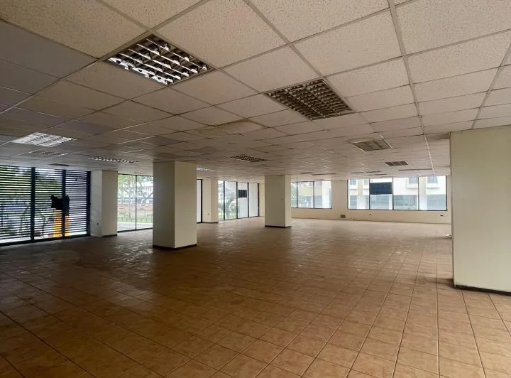 Local Esquinero en Alquiler y Venta - Centro Sur de Guayaquil, Guayas — imagen 1