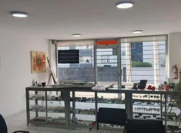 Local Comercial + Parqueadero Privado y Bodega — imagen 4