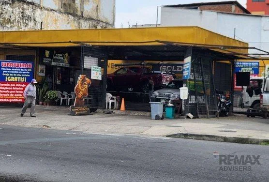 Venta de Local Comercial en Esq. Alto Trafico, Guayas — imagen 1