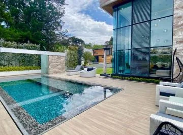 C/ Hilacril, Casa de 944 m² en Venta, de Oportunidad — imagen 4