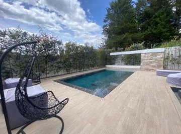 C/ Hilacril, Casa de 944 m² en Venta, de Oportunidad — imagen 2