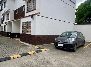 ¡Oportunidad! Vendo Amplia Casa Sector de Sangolquí, Los Chillos. Conjunto Exclusivo de 8 Casas. Provincia de Pichincha — imagen 5