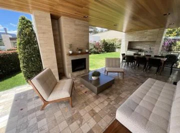Tumbaco Casa de Venta en Conjunto Privado (Viña Alta) — imagen 4
