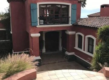 Casa de Venta en Campo Alegre — imagen 2