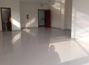 En Venta Oficinas con Parqueo, Kennedy (Guayaquil), Guayas — imagen 4