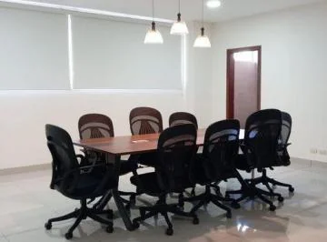 En Venta Oficinas con Parqueo, Kennedy (Guayaquil), Guayas — imagen 3