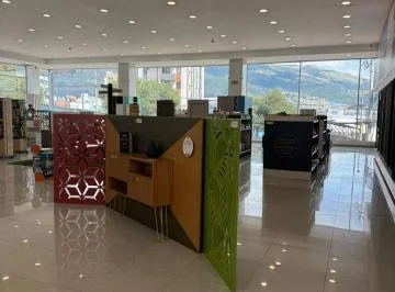 Venta Local Comercial Sector Monteserrín — imagen 2