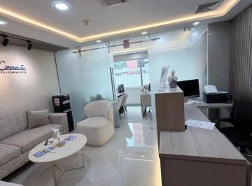 Oficina Comercialen Venta y Alquiler Totalmente Amoblada de 50 m² en Samborondó, Guayas — imagen 4