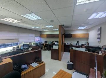 Preciosa Oficina Full Amoblada de Venta en Parque Empresarial Colon, Guayas — imagen 5