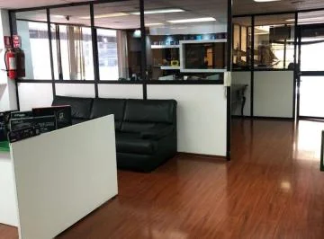 Venta de Oportunidad Oficina Sector La Carolina — imagen 4