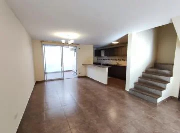 Casa en Venta en Pomasqui Conjunto Privado con Piscina, 3 Dorm. — imagen 3