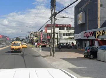 Venta y Alquiler Local en El Sector La Concepcion — imagen 5