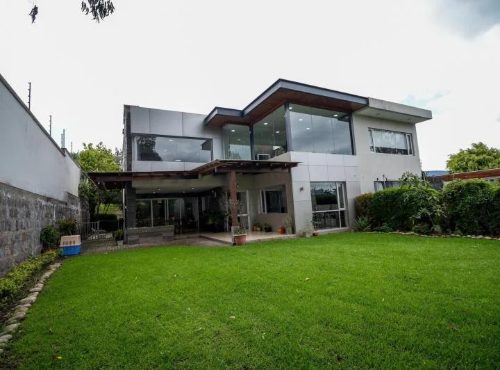 Casa en Tumbaco — imagen 1