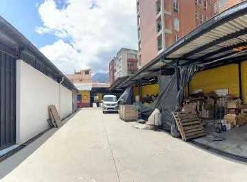 Local Comercial en Venta, 1500 m. 709.000 Usd — imagen 2