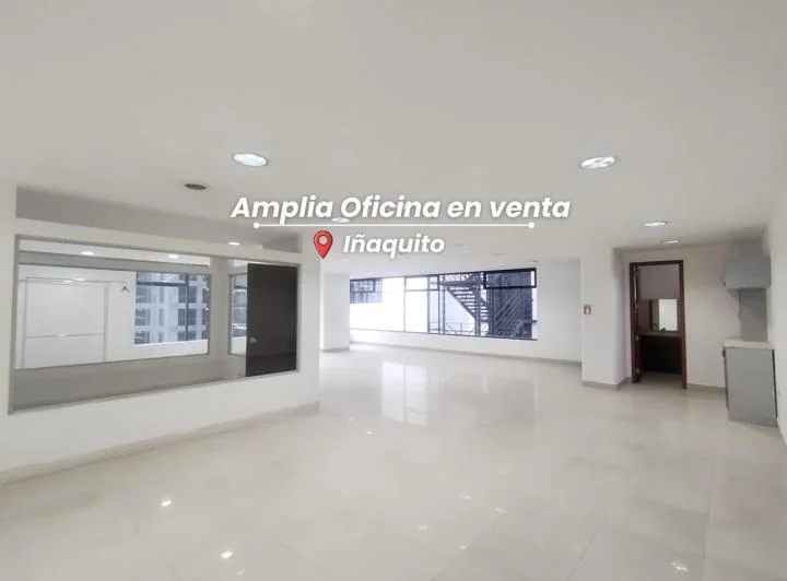 Amplia Oficina en Iñaquito 149 m² | Iluminada, con Parqueaderos y Bodega — imagen 1