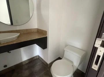 Oficina con Hermosa Vista de Renta o Venta — imagen 2