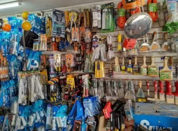 Venta Ferretería en Cumbayá — imagen 3