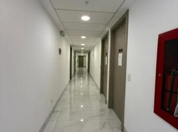 Oficina en Venta en El Edificio Torres Millenium - Av Francisco de Orellana, Guayas — imagen 2