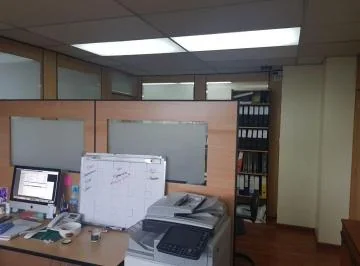 De Venta Oficina en Edificio Corporativo de Categoría, Sector Carolina Centro Exposiciones — imagen 2