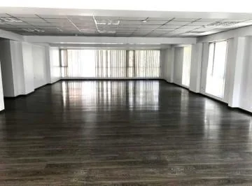 Amplia Oficina en El Centro Norte de Quito Pr — imagen 3