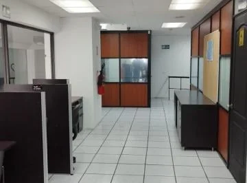 Vendo Local Comercial, Sánches y Cifuentes en Ibarra, Imbabura — imagen 5