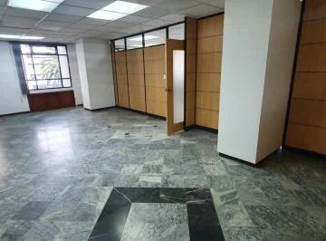 Se Vende Oficina en La Av 6 de Diciembre y Whymper. Provincia de Pichincha — imagen 3