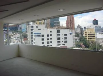 En Vende Oficina (Oportunidad) de 500 m con Amplias Terrazas Sector Coruña. Provincia de Pichincha — imagen 4