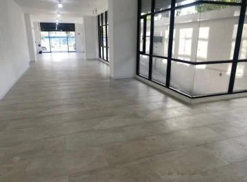 Local de 200 m² en Venta en 6 Diciembre y Gaspar de Villarroel — imagen 5