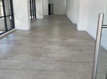 Local de 200 m² en Venta en 6 Diciembre y Gaspar de Villarroel — imagen 4