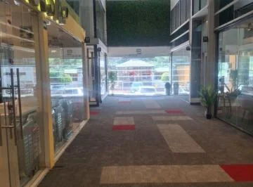 Vendo Local Comercial en Dicentro Sector del Bosque — imagen 3