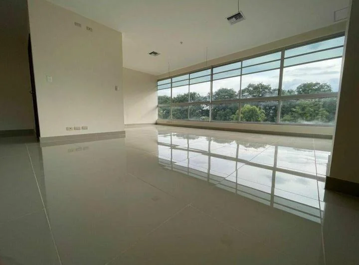 Oficina en Venta 379.55 m² - Edificio Ejecutivo, Kennedy Norte, Guayaquil, Guayas — imagen 1