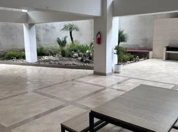 Consultorio 56 m² en Torre Bossano, 2 Parqueaderos, Seguridad 24/7, Ubicación Estratégica Quito — imagen 5
