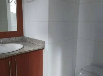 Oficina de 91 m², 2 Parqueaderos, Bodega y Balcon. Provincia de Pichincha — imagen 5
