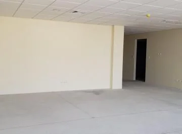 Vendo Oficina Corporativa en Sky Building – 140 m² + 2 Parqueos, Guayas — imagen 2