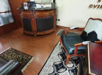 Se Vende Oficina Sector Gaspar de Villarroel y Av de Diciembre — imagen 2