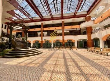 Edificio de Oficinas o Locales Comerciales en La Carolina — imagen 4