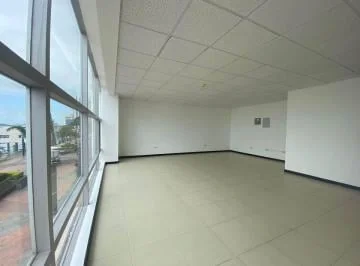 Alquiler o Venta de Oficina en Edificio Bellini con Vista Al Rio Sector Puerto Santa Ana, Guayaquil, Guayas — imagen 5