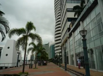 Alquiler o Venta de Oficina en Edificio Bellini con Vista Al Rio Sector Puerto Santa Ana, Guayaquil, Guayas — imagen 3