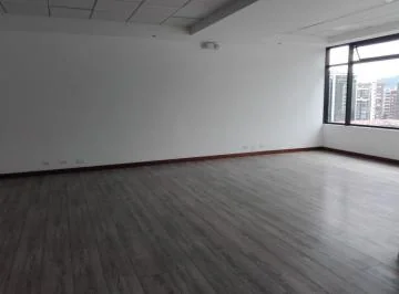 En Venta Oficina de 84 m² con Increible Vista en Pleno Centro Norte, Edif de Lujo. Provincia de Pichincha — imagen 2