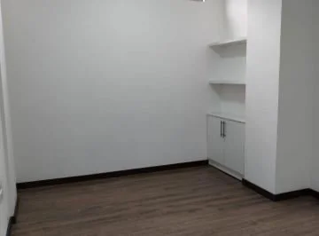 Oficina Comercial en Alquiler Sector Av Primero de Mayo, Azuay — imagen 2