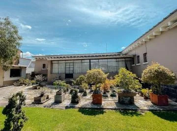 Propiedad en Venta en El Centro Histórico de Cuenca – Calle Larga y Vista Al Río Tomebamba. Azuay — imagen 2