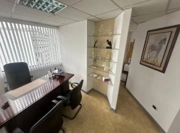 Vendo Elegante Consultorio Médico Sector Alemania $70.000 — imagen 4