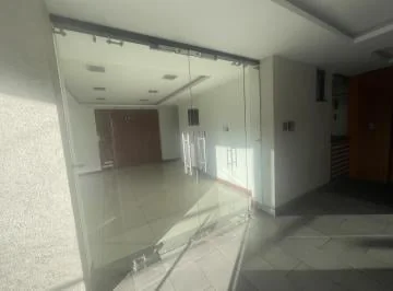 Renta/venta Amplia Oficina con Divisiones Av Eloy Alfaro y Gaspar de Villarroel — imagen 4
