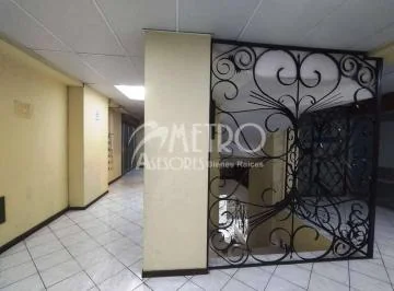 Oficina en Venta 165 m² en Av República del Salvador — imagen 3