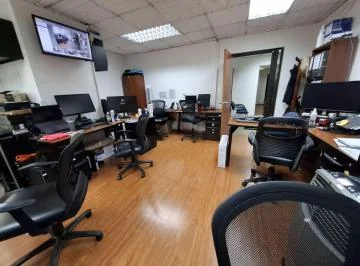 Vendo o Rento Linda Oficina en Edificio Corporativo - Sector 12 de Octubre — imagen 4